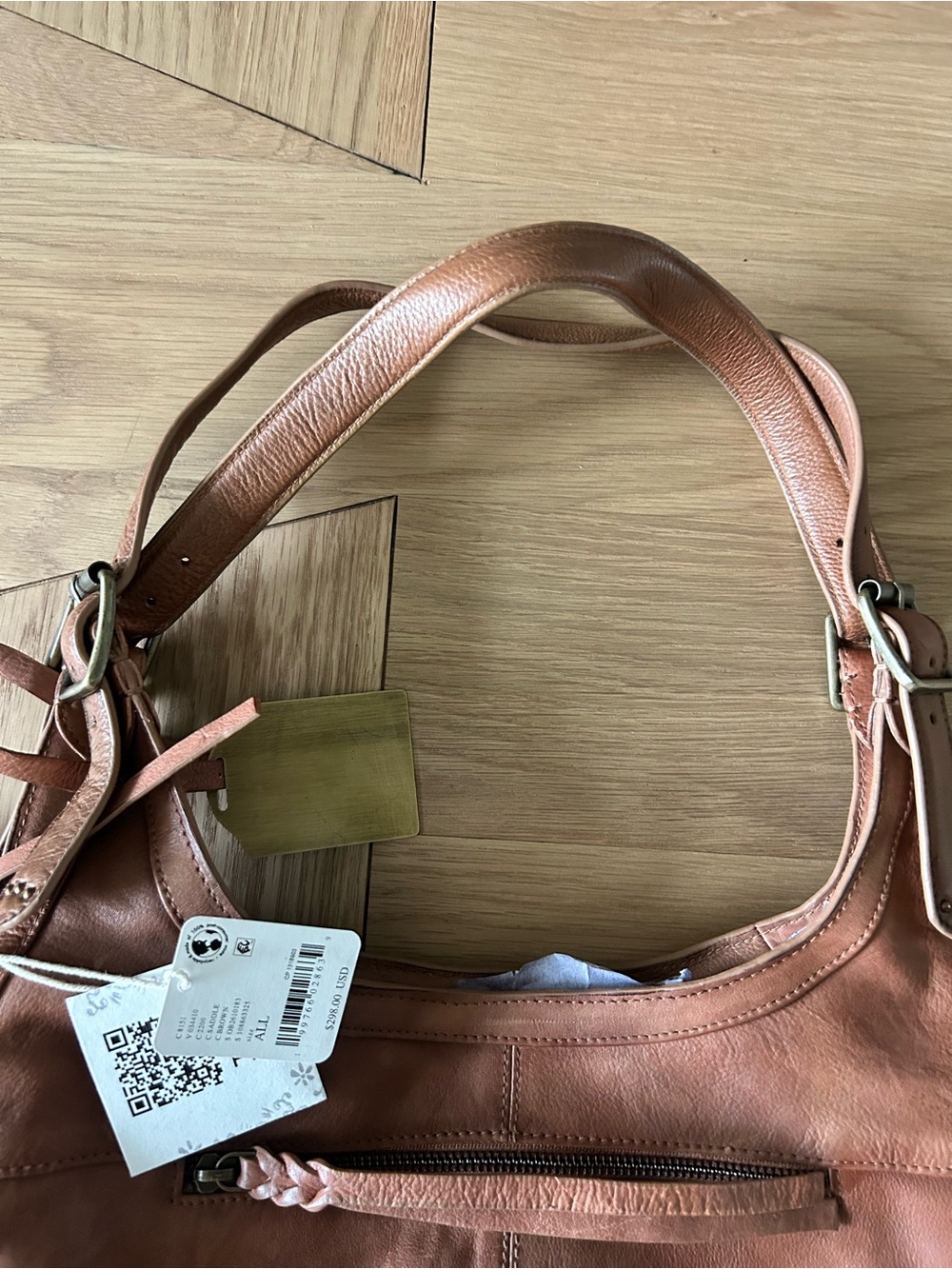 NWT Free People Emery Winged Tote Bag Saddle - Picture 10 of 10